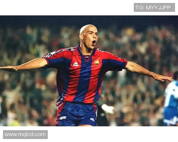 挥手告别足球明星头像的背后故事与他们的光辉岁月