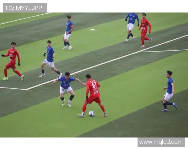 新疆足球明星视频揭秘他们的成长历程与精彩瞬间